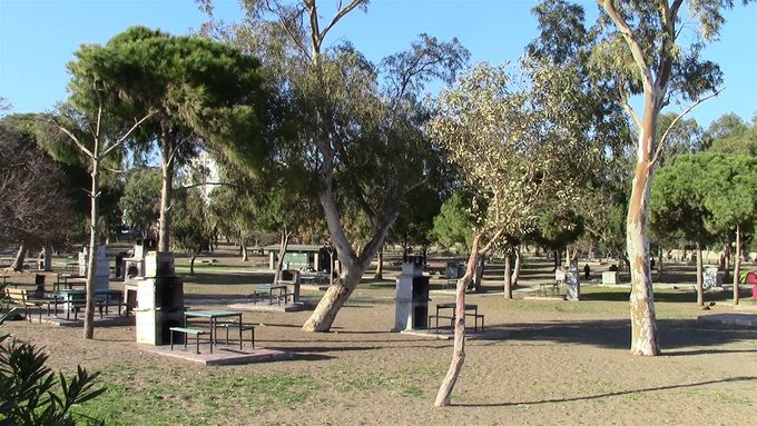 Lara picnic area with BBQ chimneys