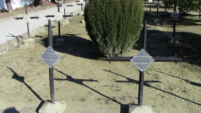 French cemetery - showing Sudanese and French crosses